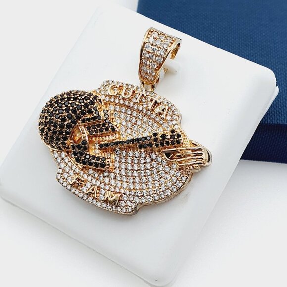 "14K Gold Plated Cubic Zircon Pendant, INUS1BR265 - Picture 3 of 8